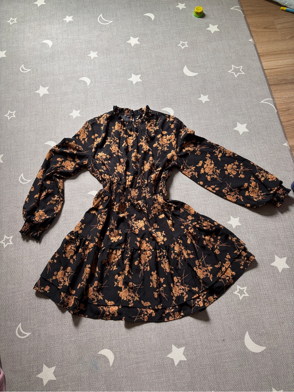 SHEIN Black Long-Sleeve Floral Ruffle Dress - Picture 1 of 3